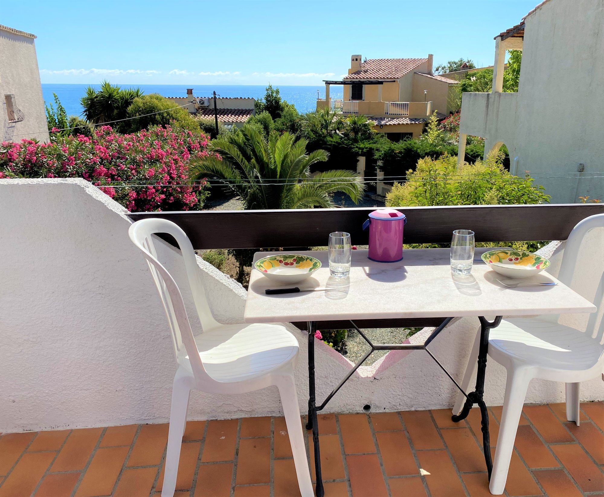 Sentier menant à la plage
